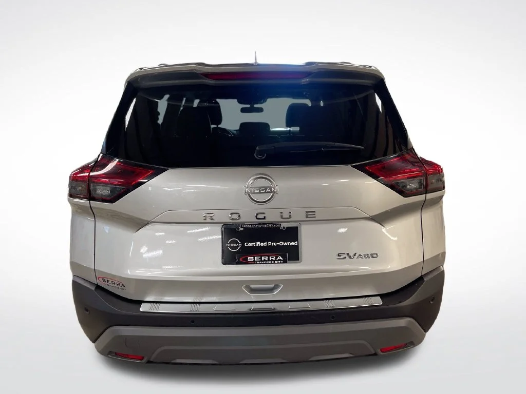 Certified Used 2023 Silver Nissan SV image 4
