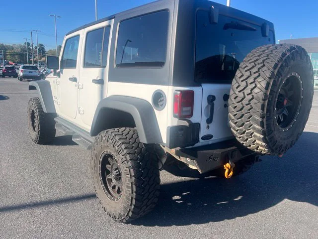 Used 2018 White Jeep Unlimited Sport image 5