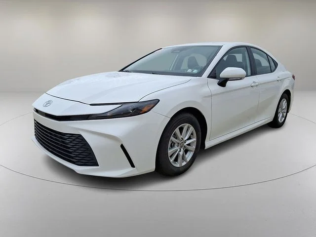 Used 2025 White Toyota LE image 5