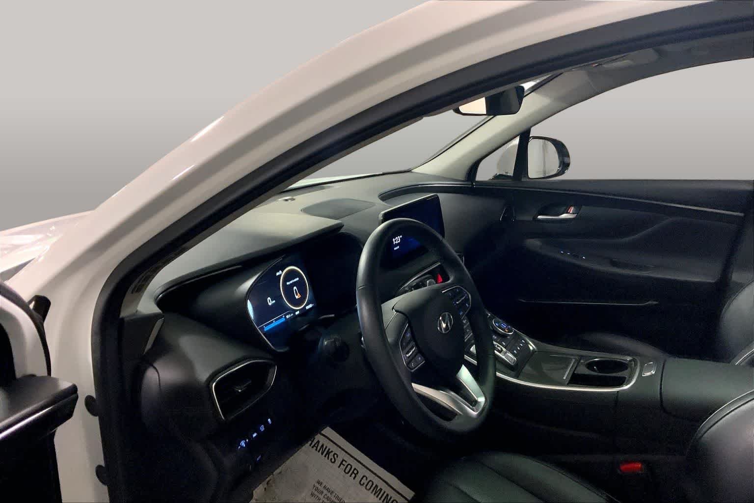 Used 2022 Quartz White Hyundai Limited image 7