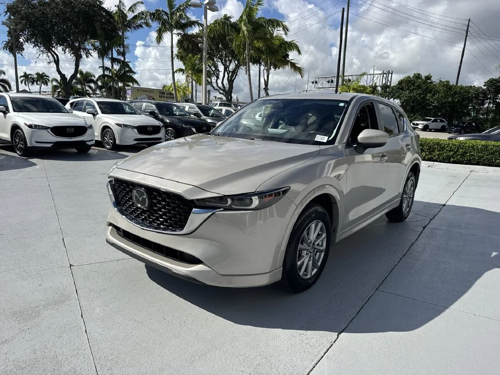 Used 2024 Quartz Metallic Mazda 2.5 S Preferred Package image 9
