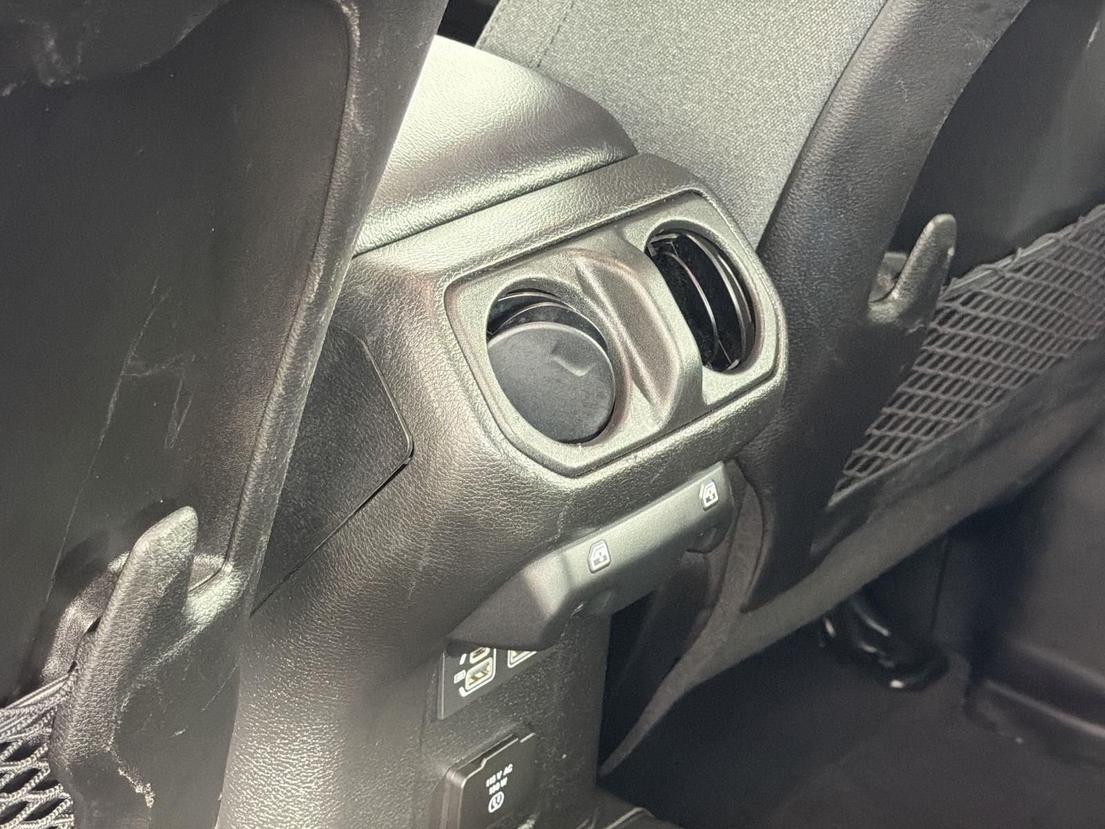 2025 Jeep Wrangler 4-Door Rubicon - Photo 26