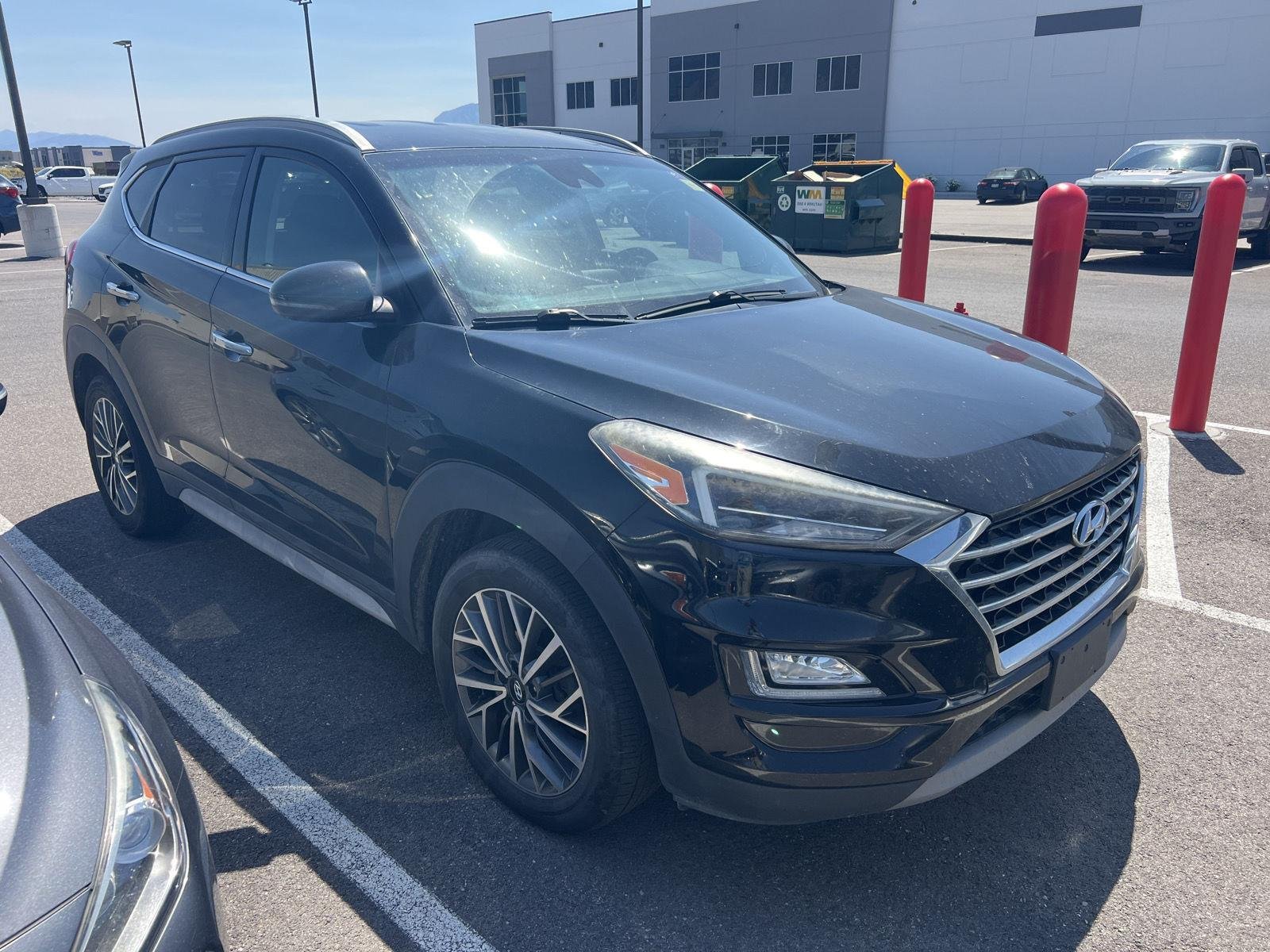 Used 2019 Black Noir Pearl Hyundai Limited image 2