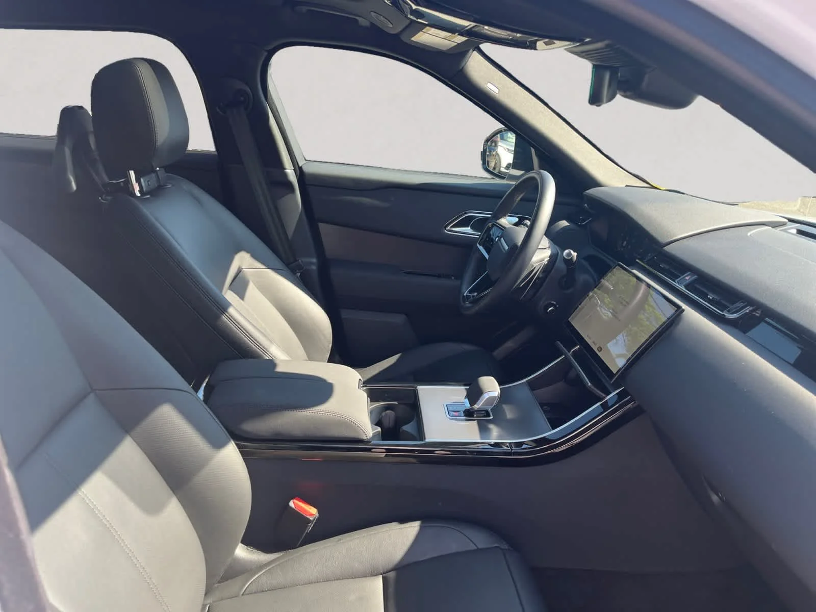 2026 Land Rover Range Rover Velar S - Photo 15