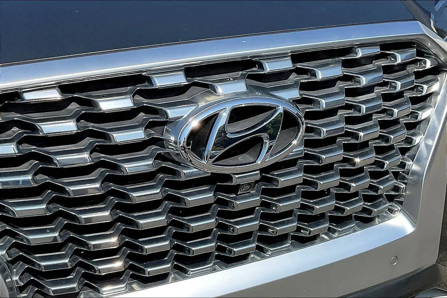 Used 2022 Steel Graphite Hyundai Limited image 57