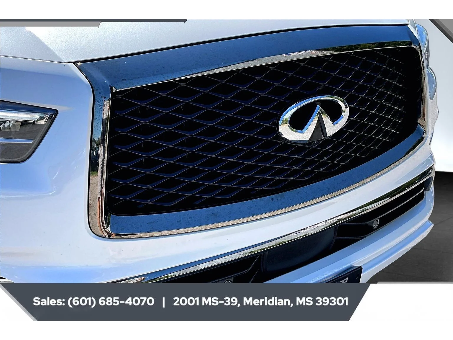 Used 2024 MOONSTONE WHITE INFINITI SENSORY image 22