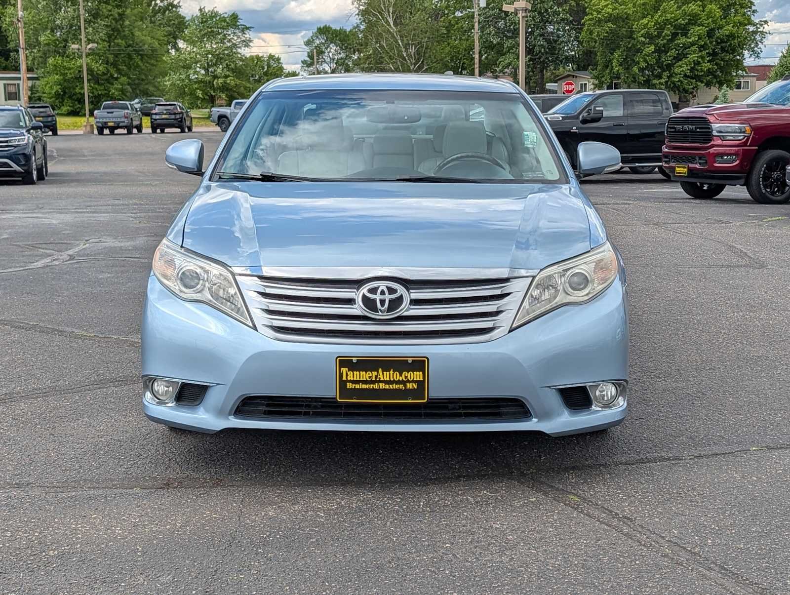 Used 2012 Zephyr Blue Metallic Toyota Limited image 2