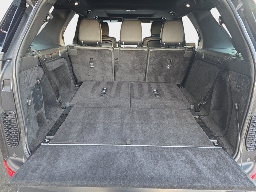 Used 2017 Gray Land Rover HSE image 14