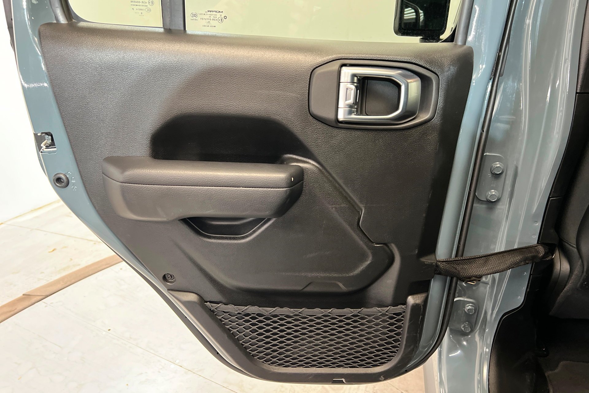 Certified Used 2026 Anvil Clearcoat Jeep Mojave image 19