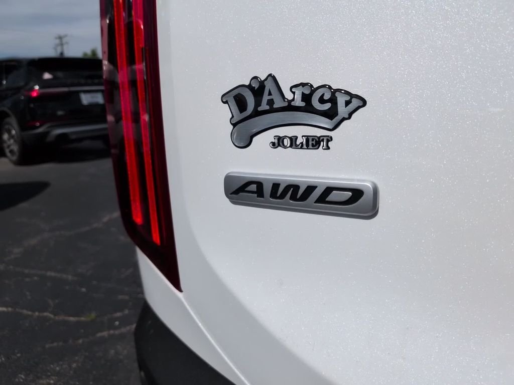 Used 2021 White Kia SX image 8