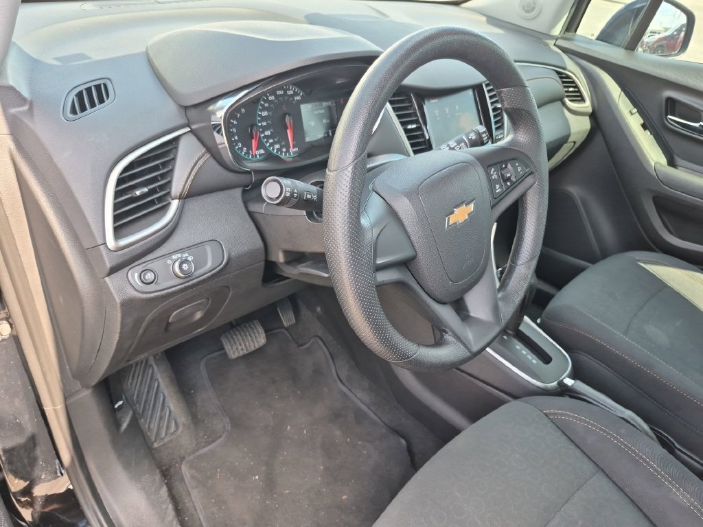 Used 2020 Black Chevrolet LS image 33