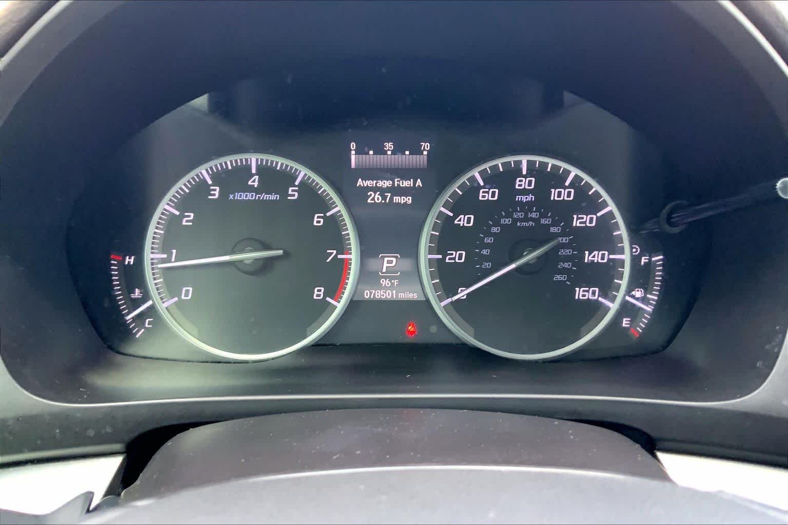 Used 2019 Platinum White Pearl Acura  image 25