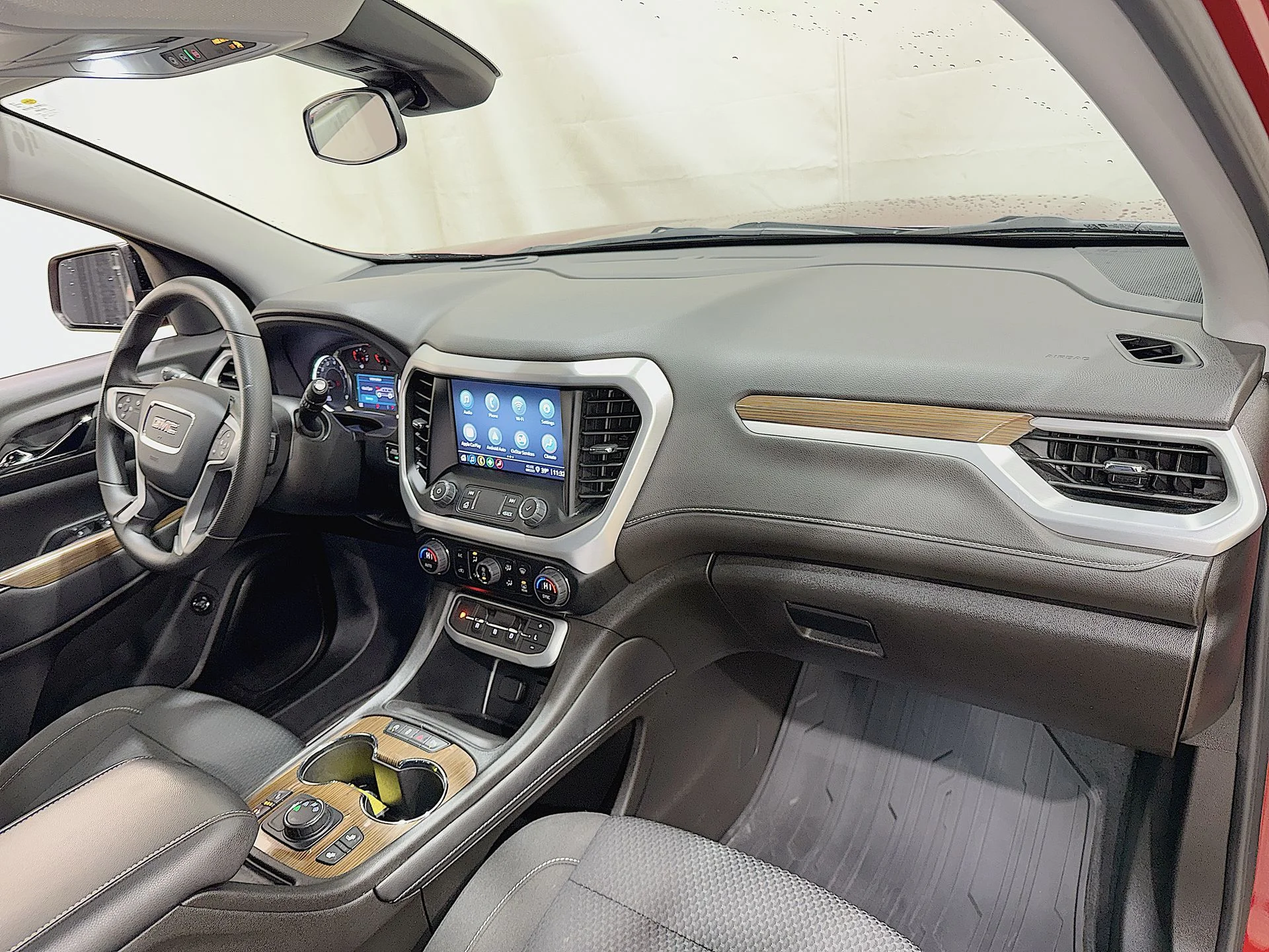 Used 2023 Volcanic Red Tintcoat GMC SLE image 26