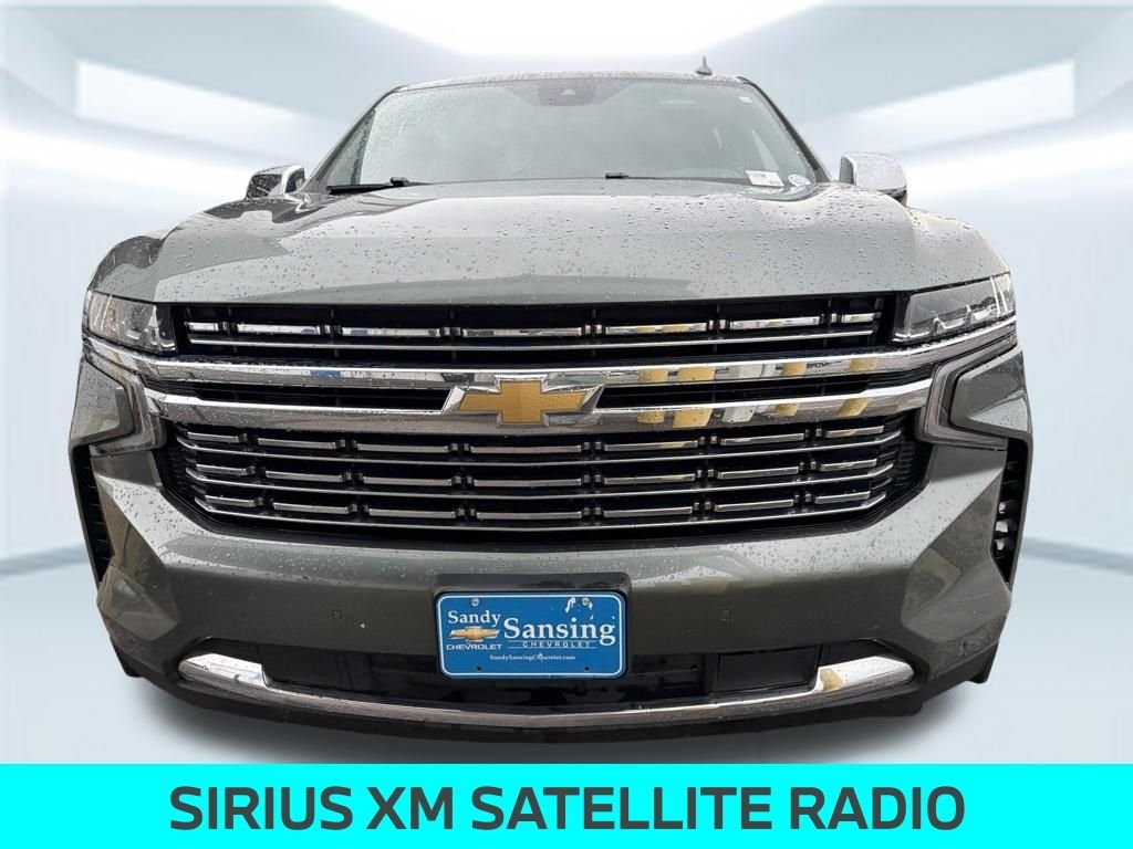 Used 2023 Green Chevrolet Premier image 2