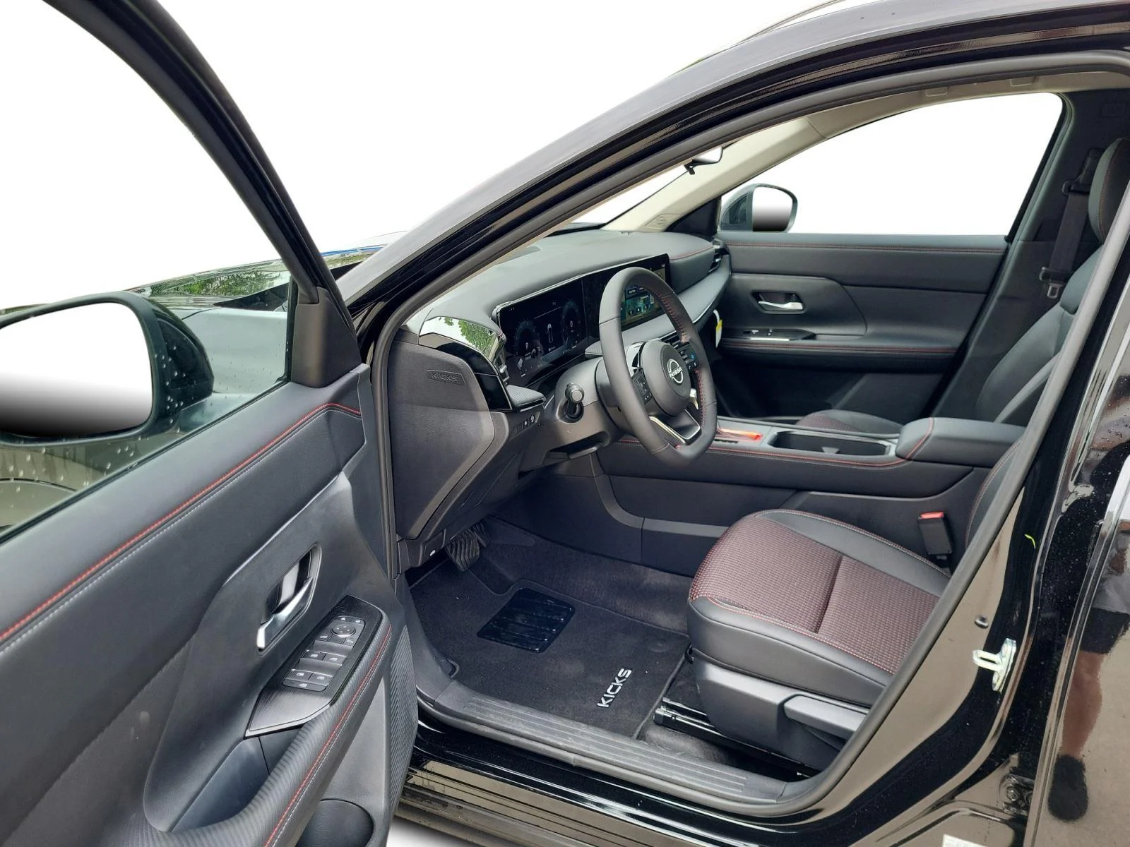 2025 Nissan Kicks SR - Photo 9