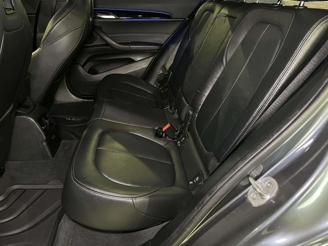 Used 2020 Gray BMW M35i image 20