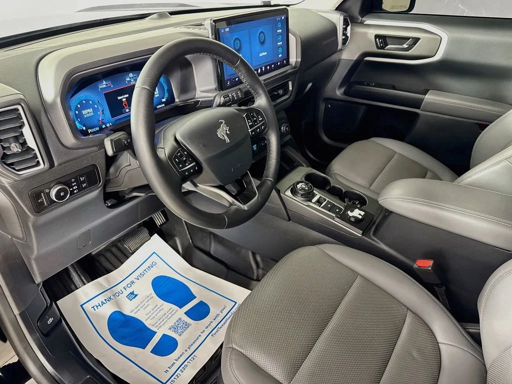 Used 2025 Black Ford Badlands image 9