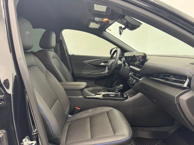 Used 2025 Ebony Twilight Metallic Buick Sport Touring image 18