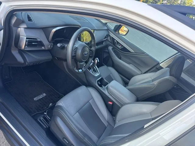 Used 2025 White Subaru Onyx Edition image 19
