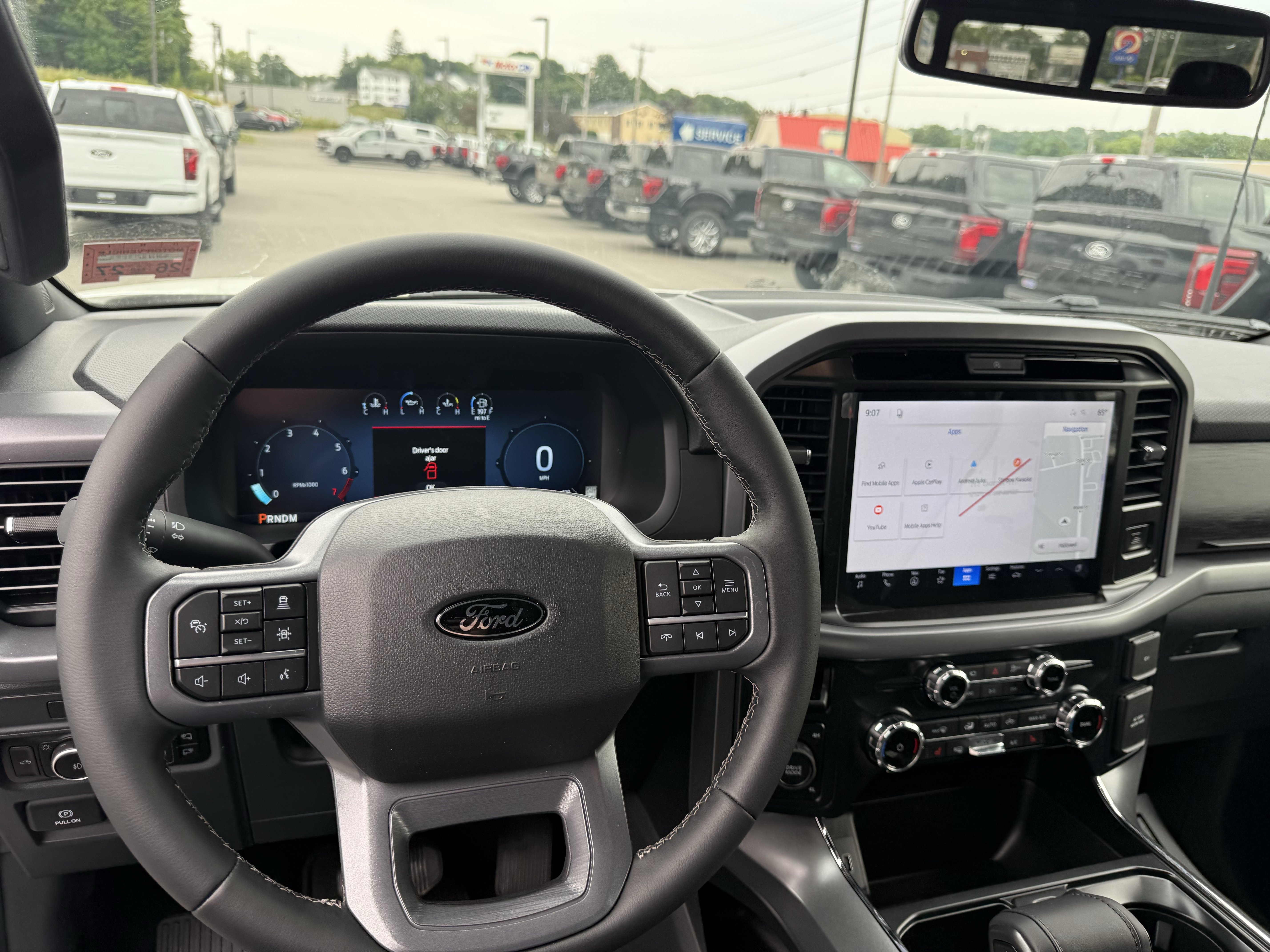 New 2026 Oxford White Ford XLT image 13