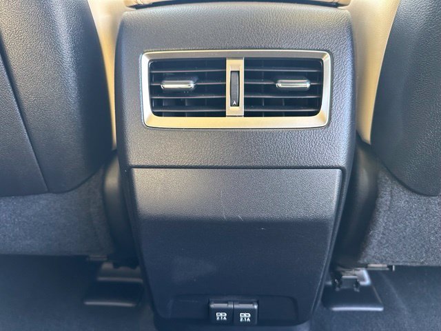 Used 2022 White Lexus 450h image 24