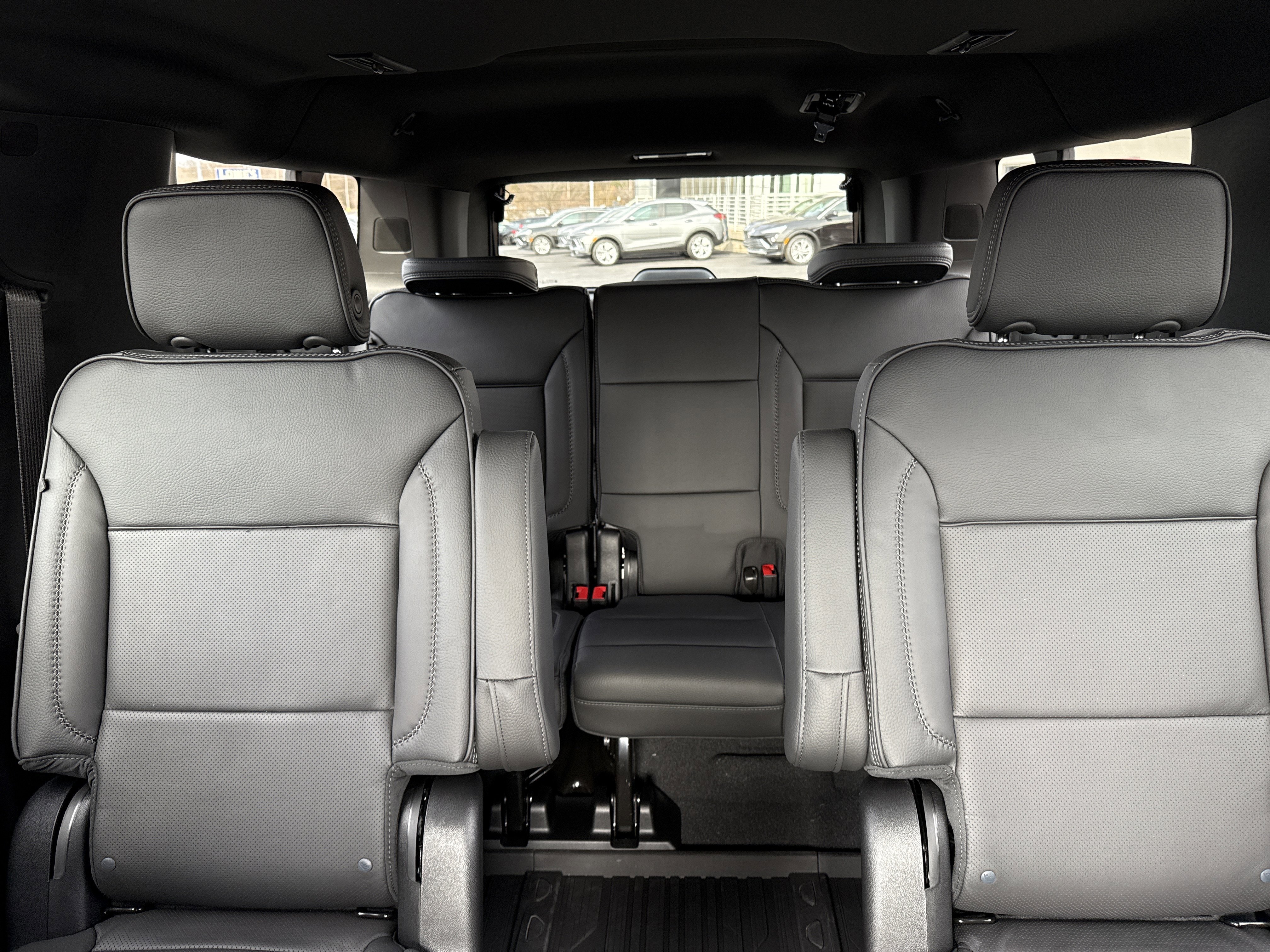 2026 GMC Yukon XL Denali - Photo 21