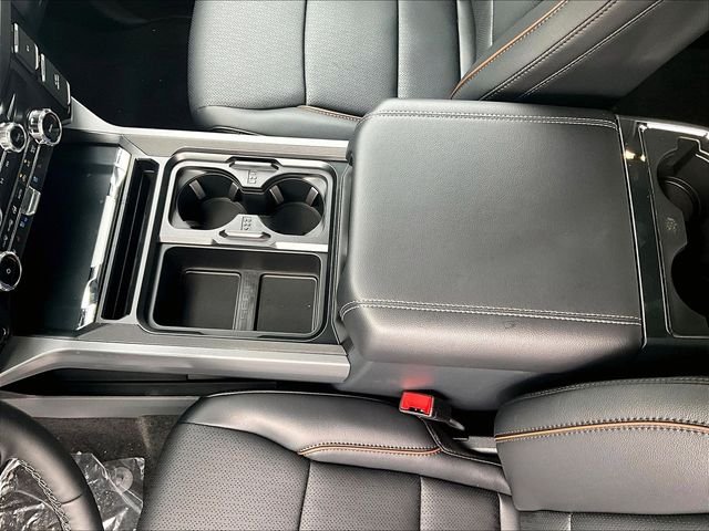 New 2026 Agate Black Metallic Ford Lariat image 24