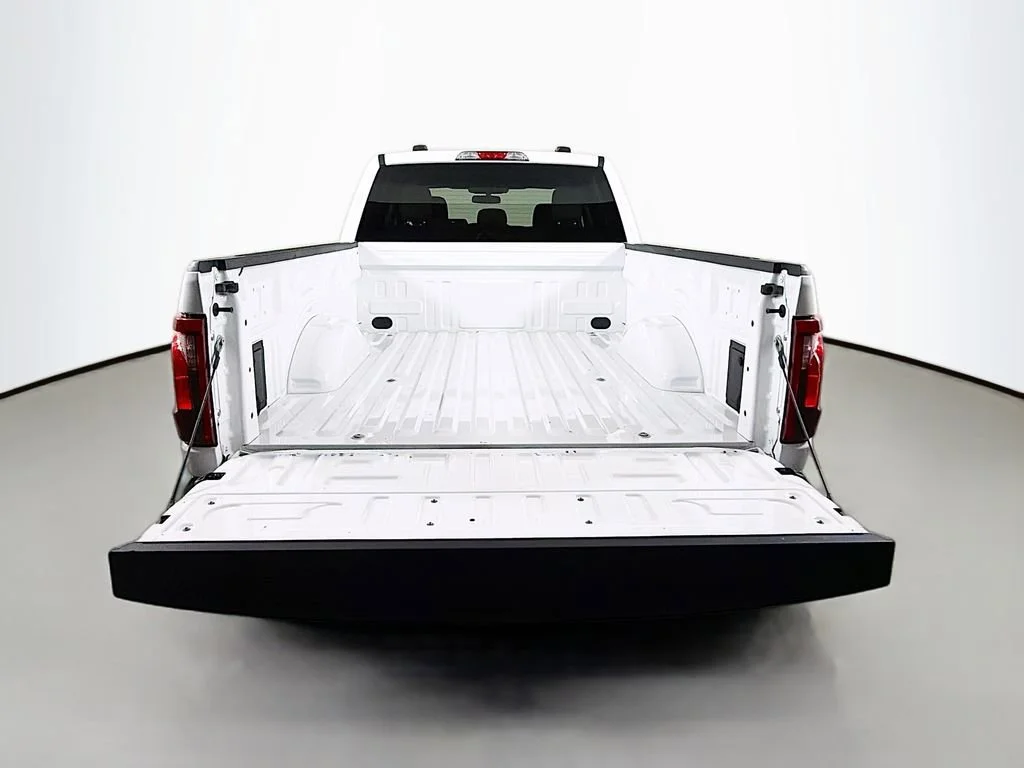 Used 2024 White Ford XLT image 21