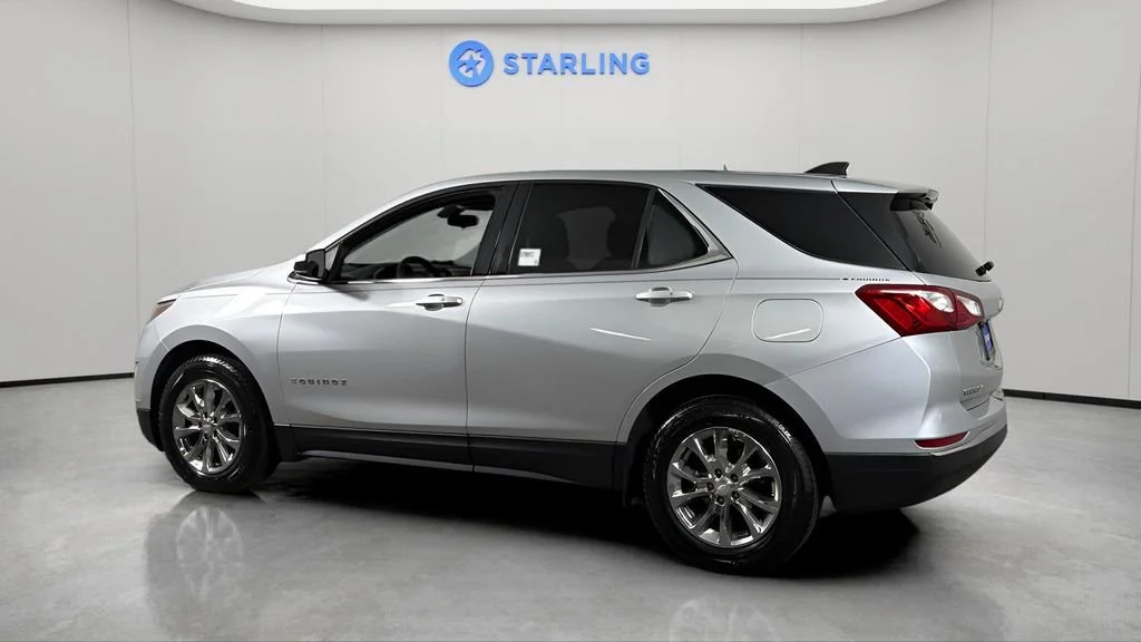 Used 2018 SILVER ICE METALLIC Chevrolet LT image 5