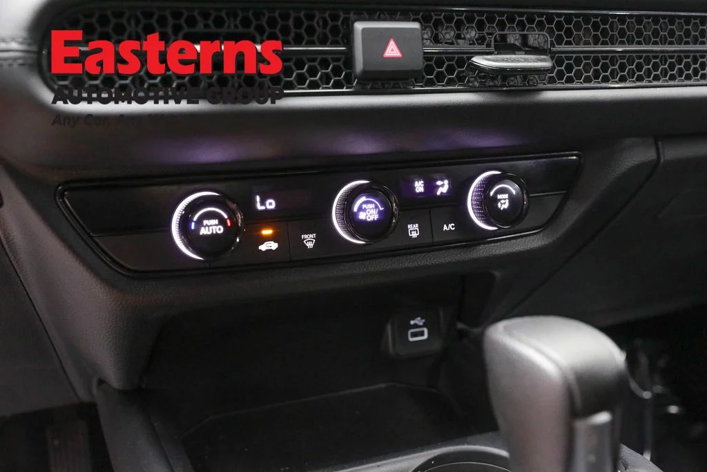 Used 2024 Black Honda LX image 19