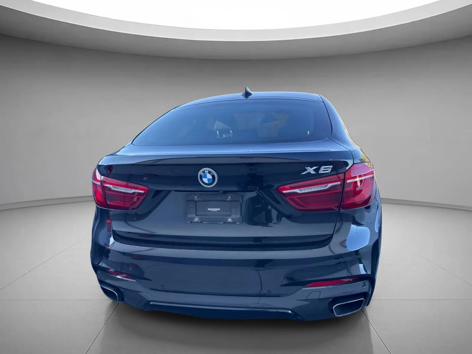 Used 2018 Black Sapphire Metallic BMW xDrive35i image 11