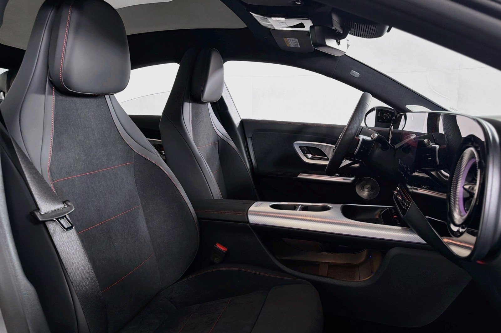 New 2027 MANUFAKTUR Alpine Grey Mercedes-Benz CLA 350 Electric image 6
