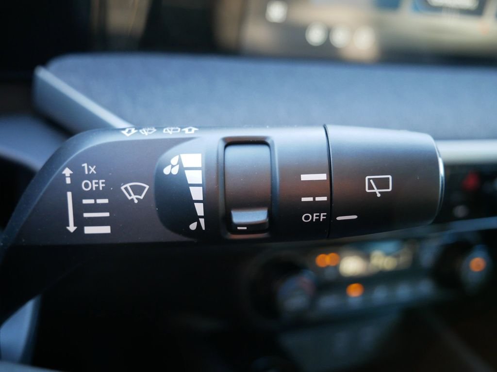 2026 Nissan KICKS SV AWD - Photo 15