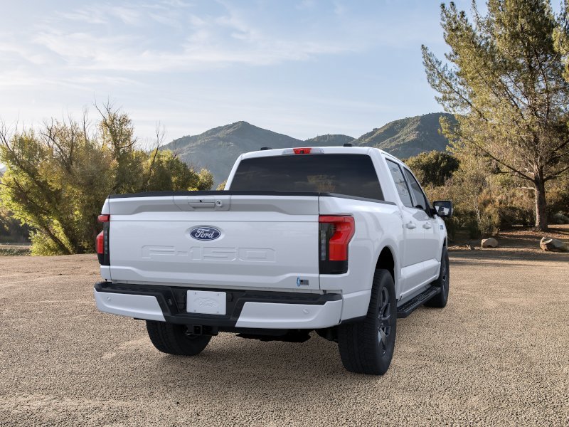 New 2025 Space White Metallic Ford Flash™ image 8