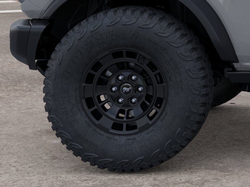 New 2026 Avalanche Gray Ford Badlands image 21