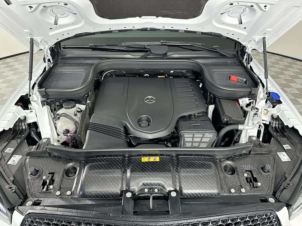 New 2026 MANUFAKTUR Moonlight White Magno Mercedes-Benz GLE 450 image 32