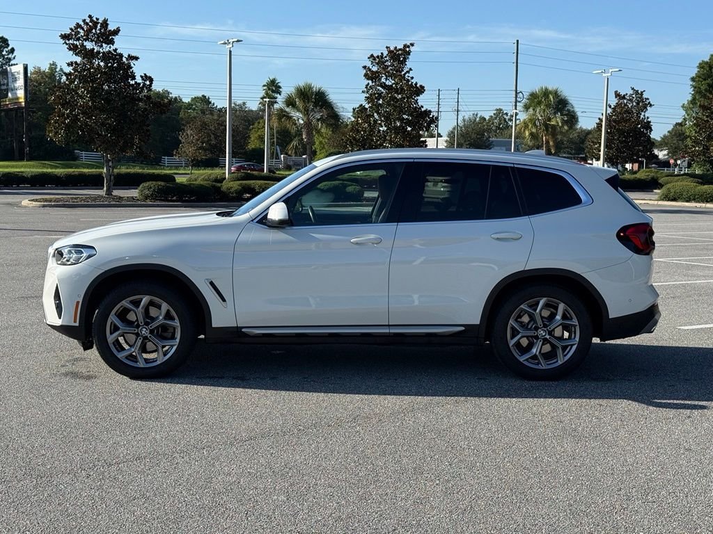 Used 2024 White BMW xDrive30i image 2