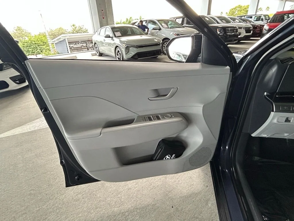 Used 2024 Denim Blue Pearl Hyundai SE image 17