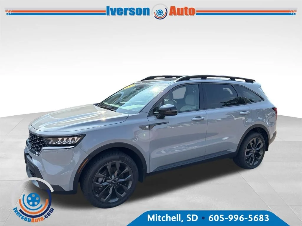 Used 2023 Gray Kia X-Line EX image 3