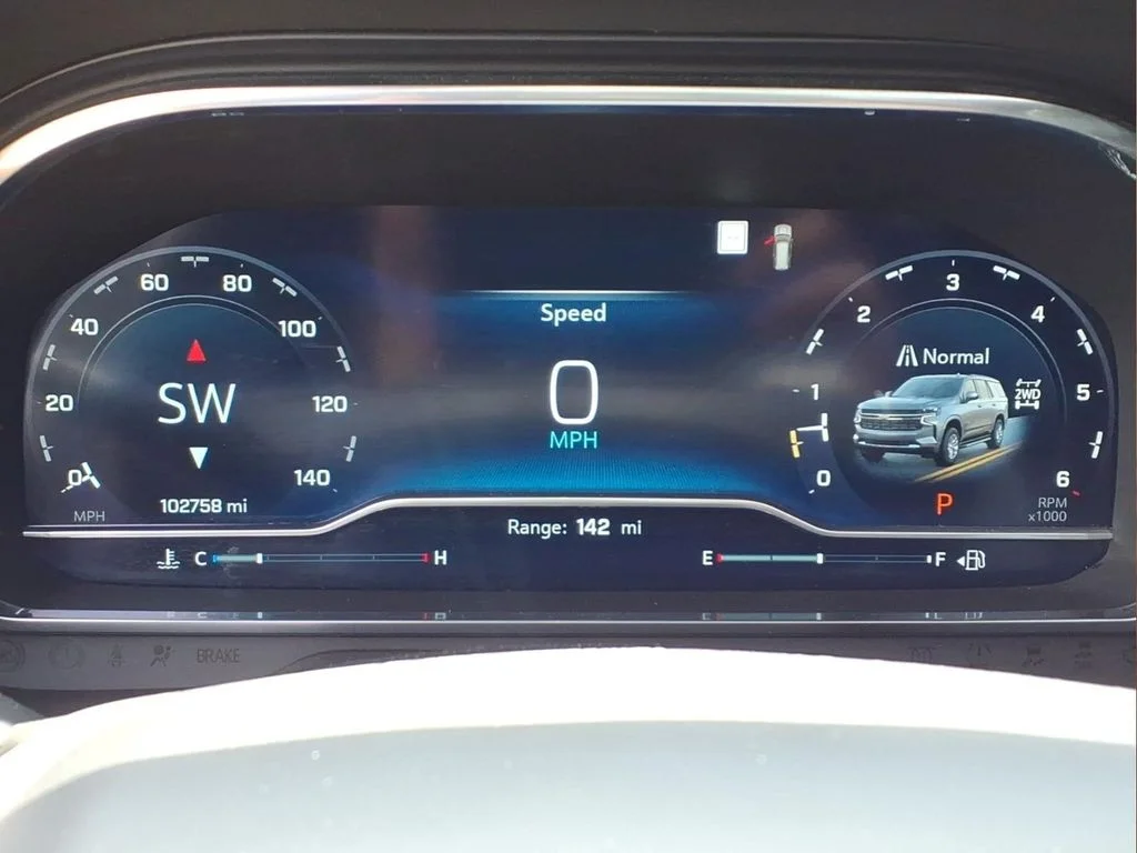 Used 2022 Gray Chevrolet LT image 15