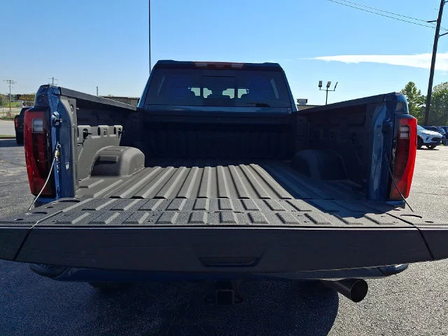 Used 2026 Blue GMC Denali image 33