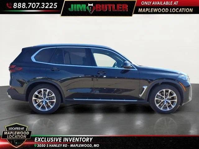 Used 2025  BMW xDrive50e image 5