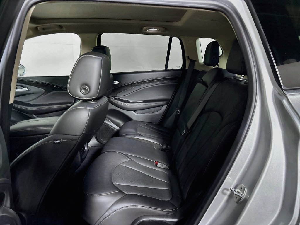 Used 2018 Silver Buick Essence image 20
