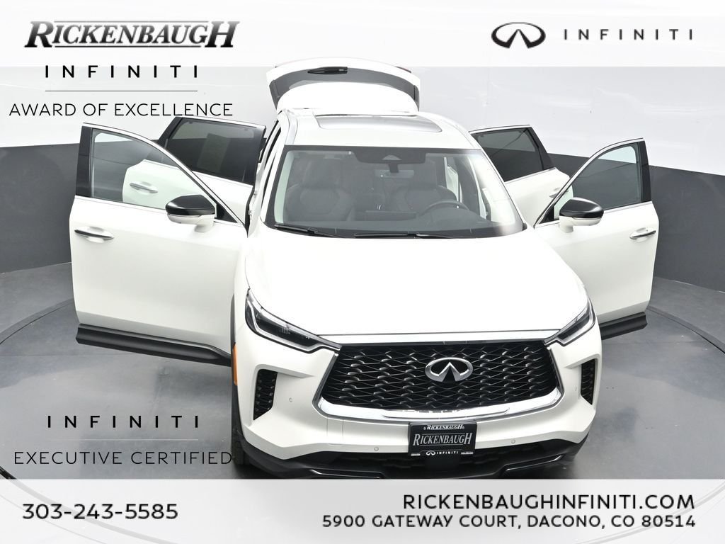 Certified Used 2023 White INFINITI LUXE image 46