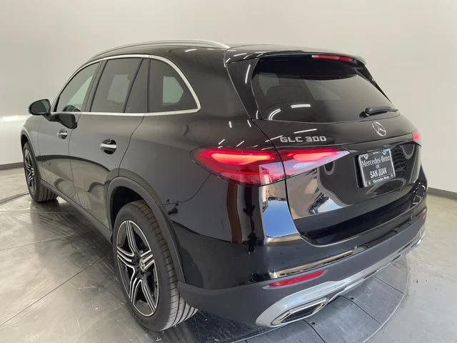 New 2027 Black Mercedes-Benz GLC 300 image 9