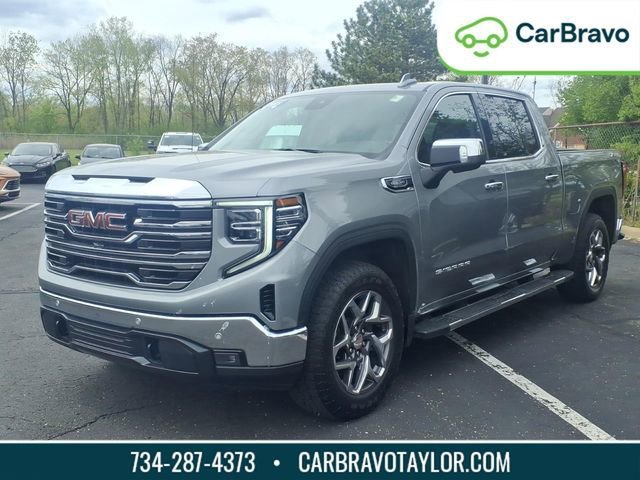 2023 GMC Sierra 4WD Crew Cab Short Box SLT's photo