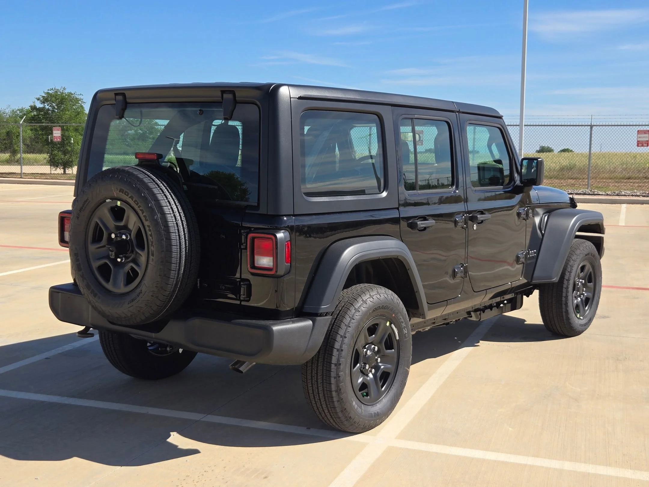 New 2026 Black Clear-Coat Exterior Paint Jeep Sport image 3