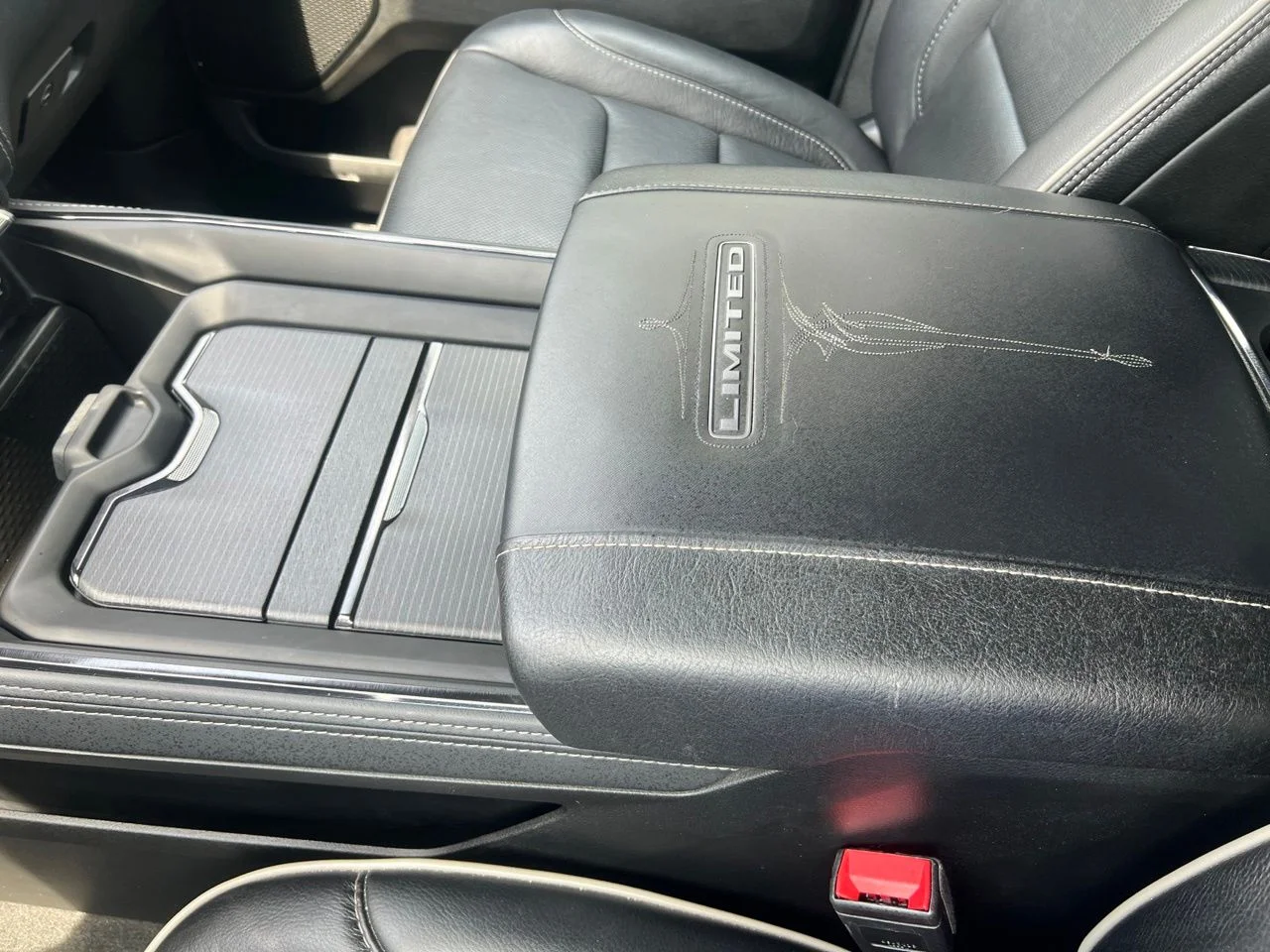 Used 2023 White Ram Limited image 31