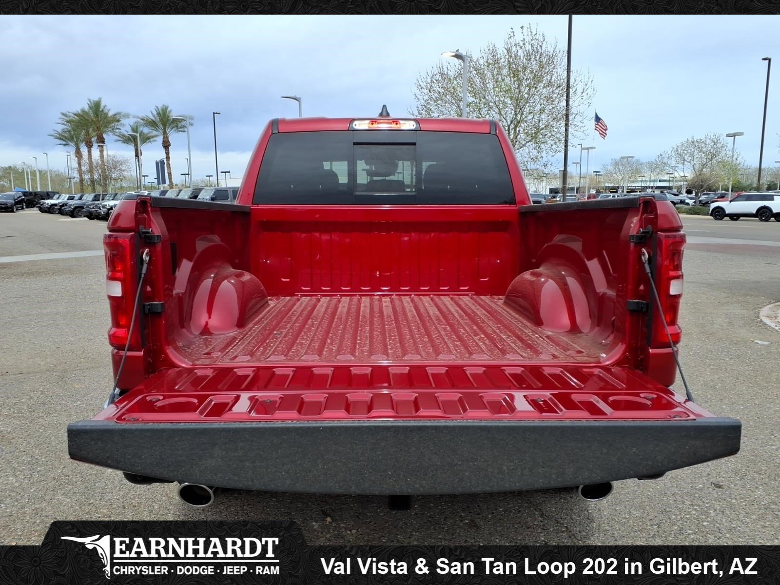 New 2026 Molten Red Pearl-Coat Exterior Paint RAM Big Horn image 5