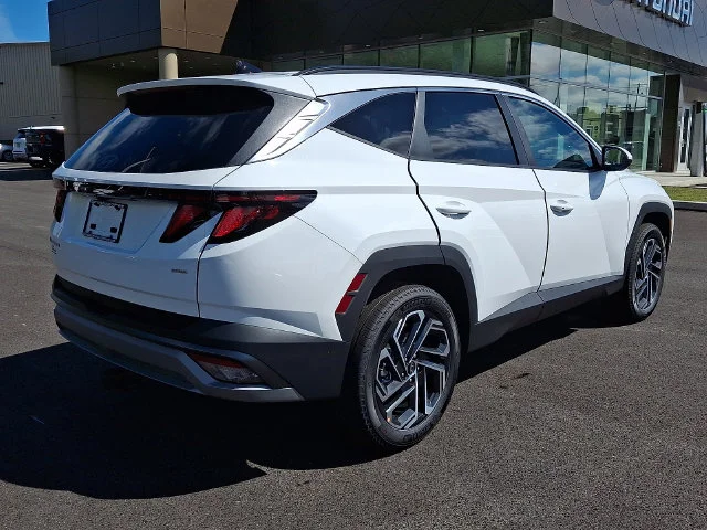 New 2026 White Hyundai SEL Plus image 4